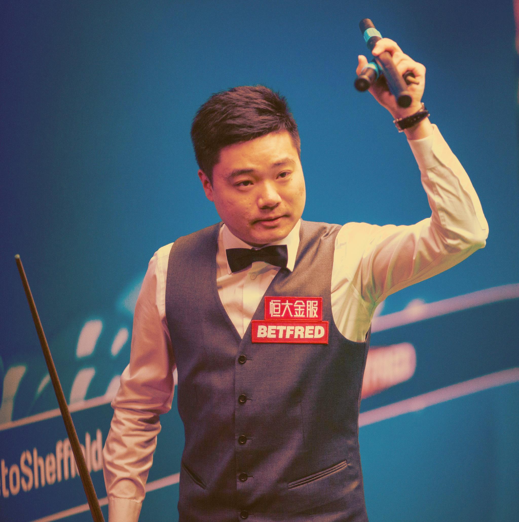 在如今这个 在如今这个