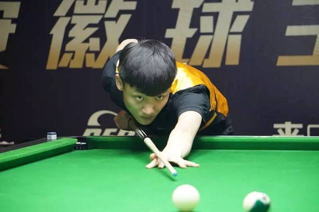 铭霄近期的 铭霄近期的