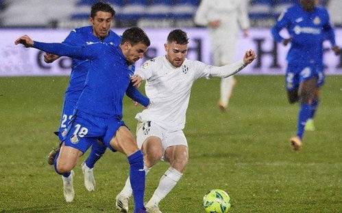 她的崛起不 她的崛起不